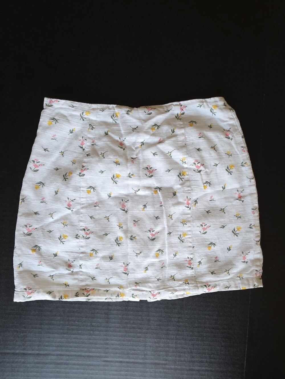 White Ditsy Floral Linen Button Front Mini Skirt Cottagecore Coquette Soft Girl - Picture 6 of 6